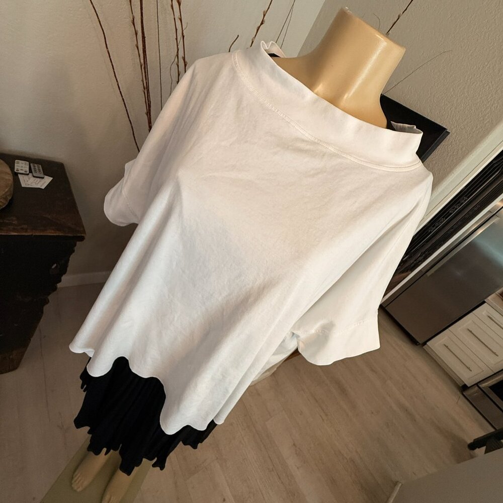 PLANET by LAUREN G Oversized White Pima Cotton Cowl Neck elbow length sleevedTOP
